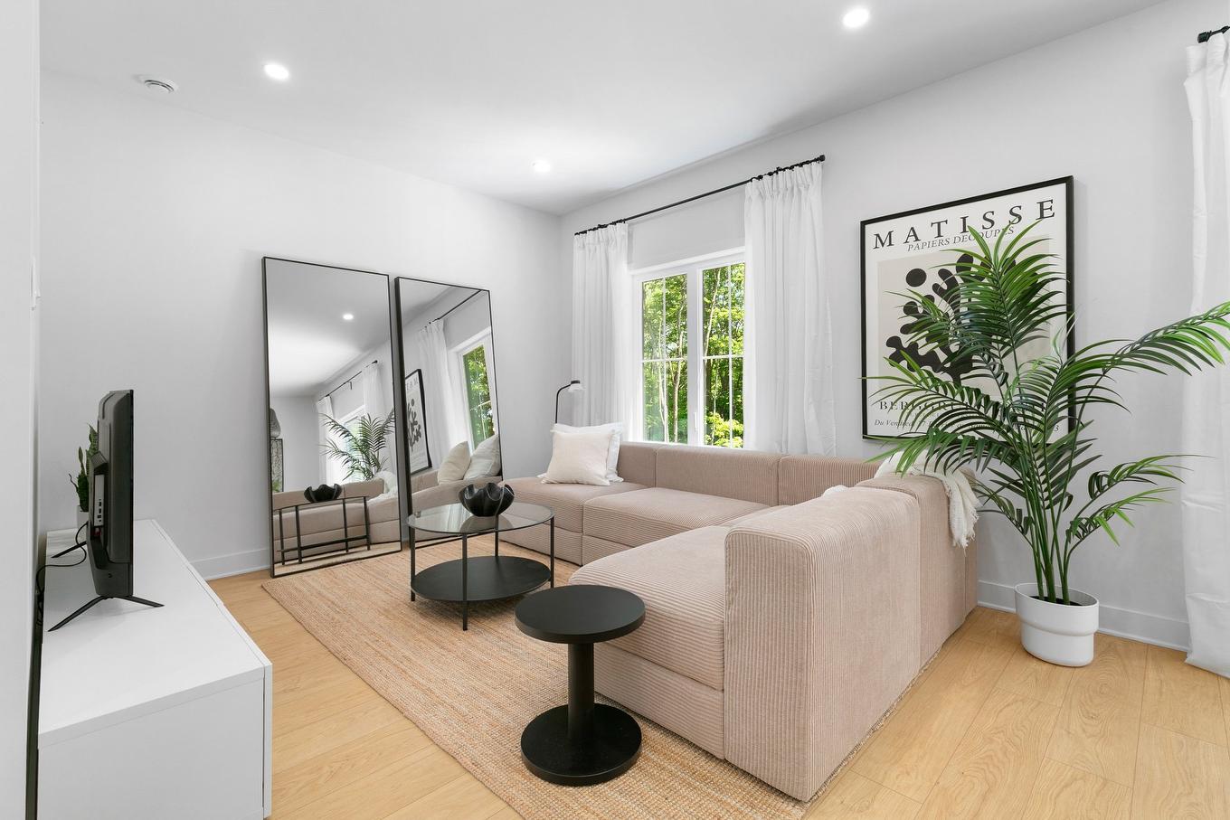 Living room - Allée Du Boisé, Prévost, QC - Indoor Photo Showing Other Room