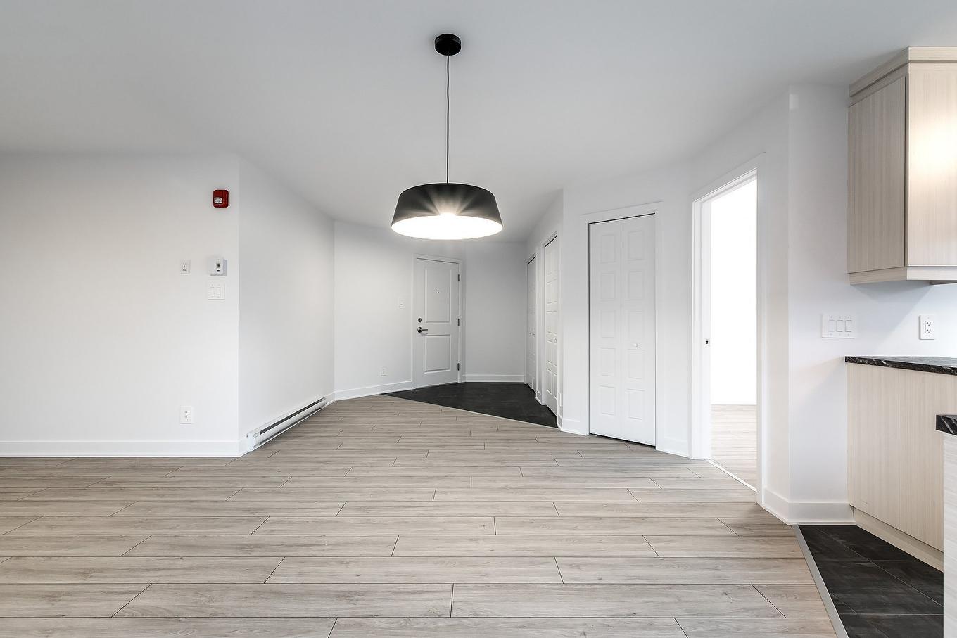 Hall d'entrée/Vestibule - 7-6100 Rue De Lusa, Brossard, QC - Indoor