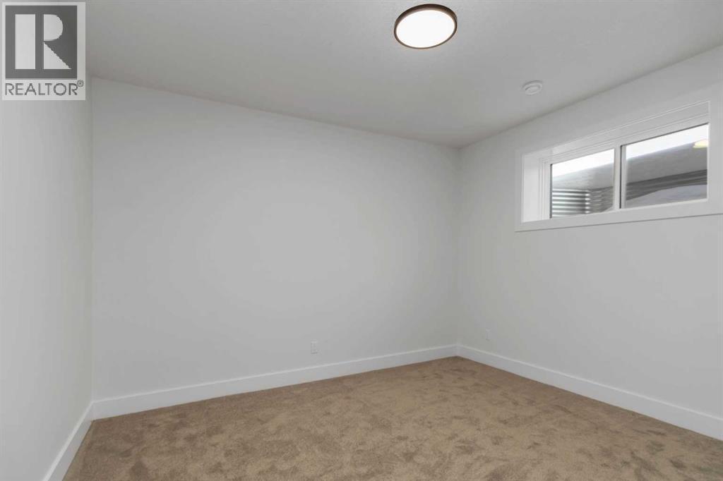 120 Beaconview Place, Fort Mcmurray, AB - Indoor Photo Showing Other Room