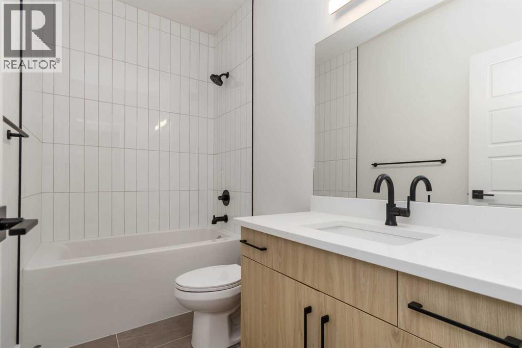 120 Beaconview Place, Fort Mcmurray, AB - Indoor Photo Showing Bathroom