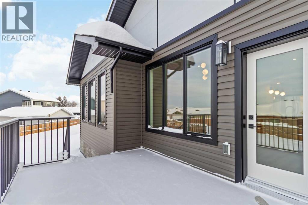 120 Beaconview Place, Fort Mcmurray, AB - Outdoor With Exterior