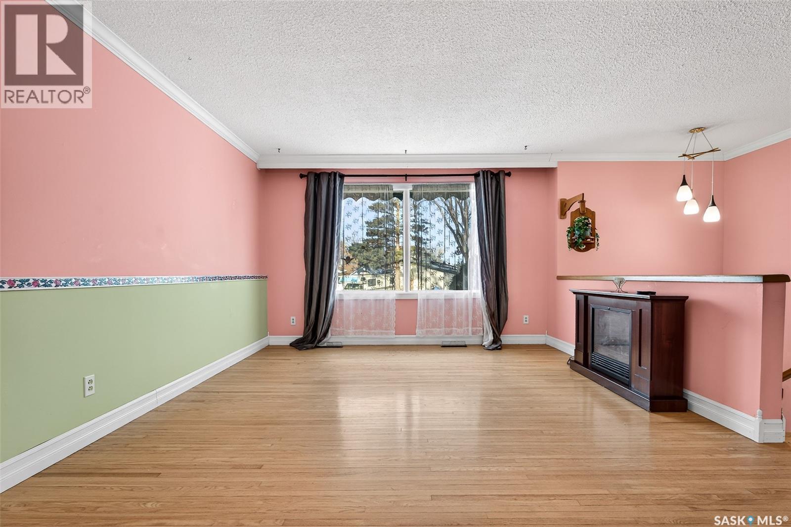 1156 Duffield Crescent, Moose Jaw, SK - Indoor Photo Showing Other Room