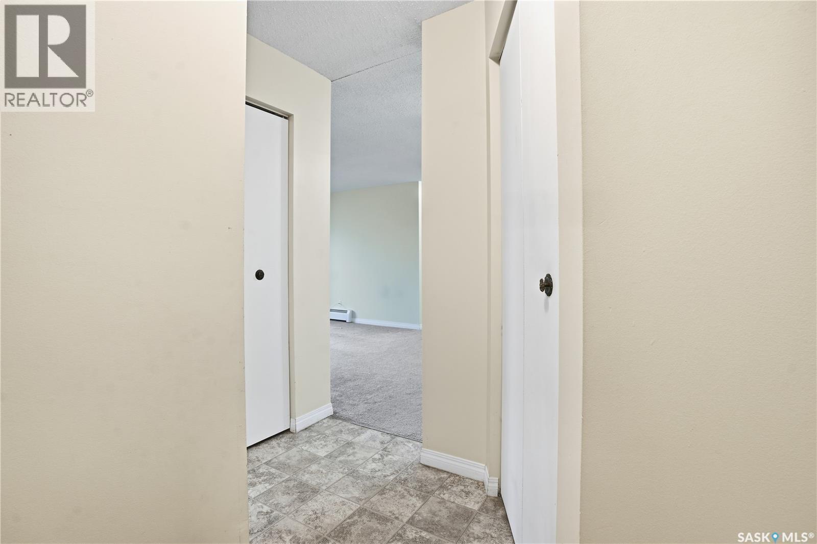 206 34 Nollet Avenue, Regina, SK - Indoor Photo Showing Other Room
