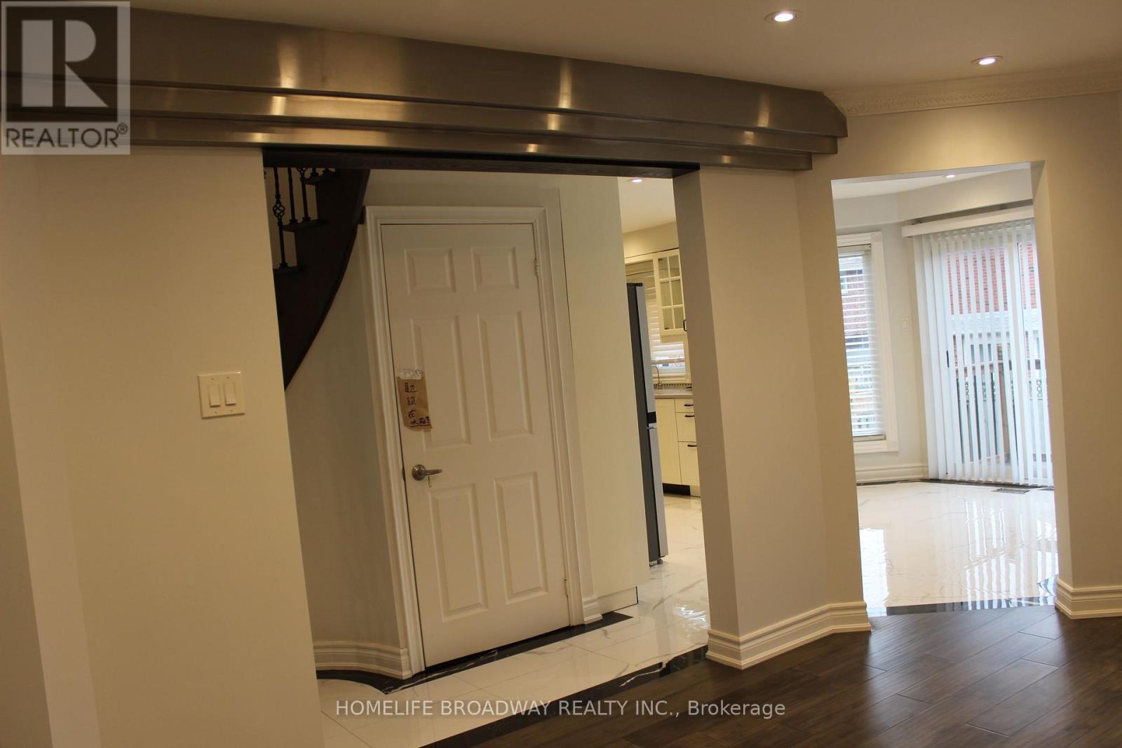 5202 Buttermill Court, Mississauga, ON - Indoor Photo Showing Other Room