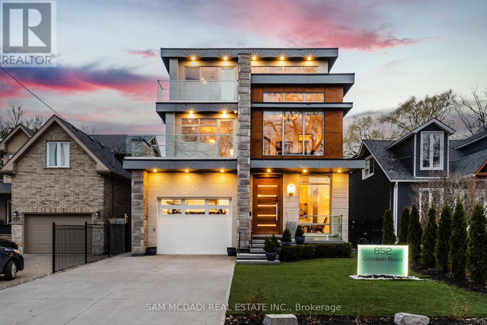 852 Goodwin Road, Mississauga, ON - Outdoor