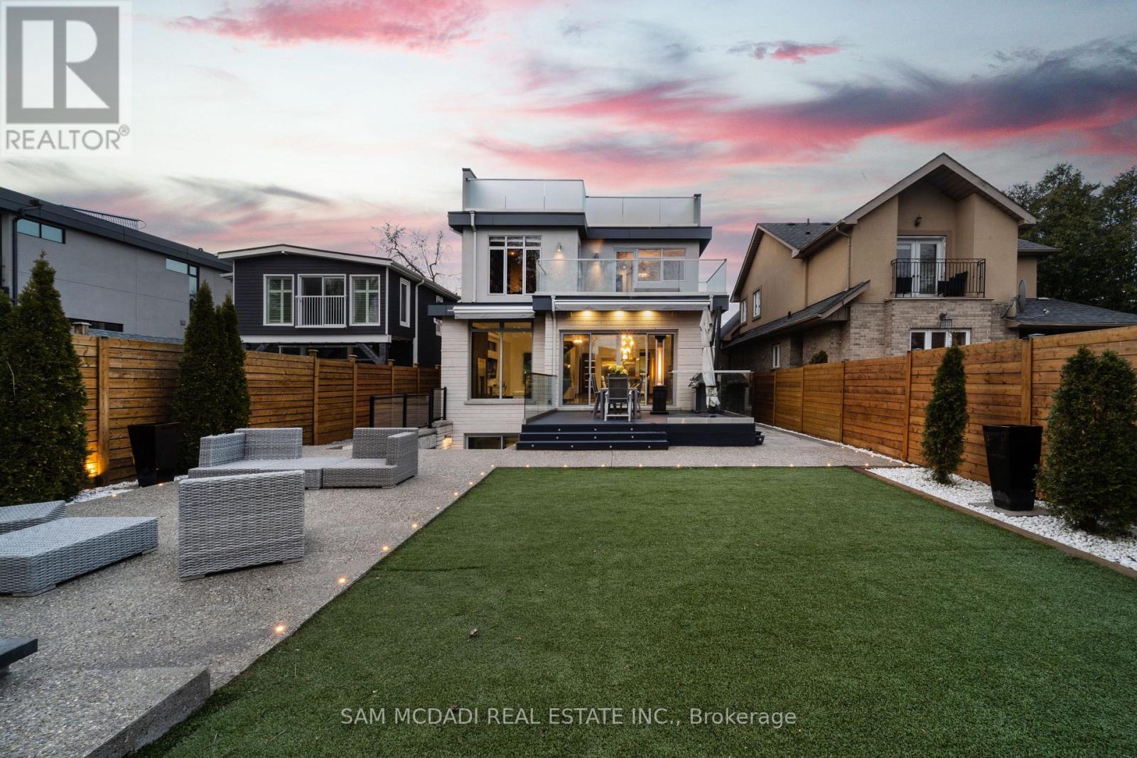 852 Goodwin Road, Mississauga, ON - Outdoor