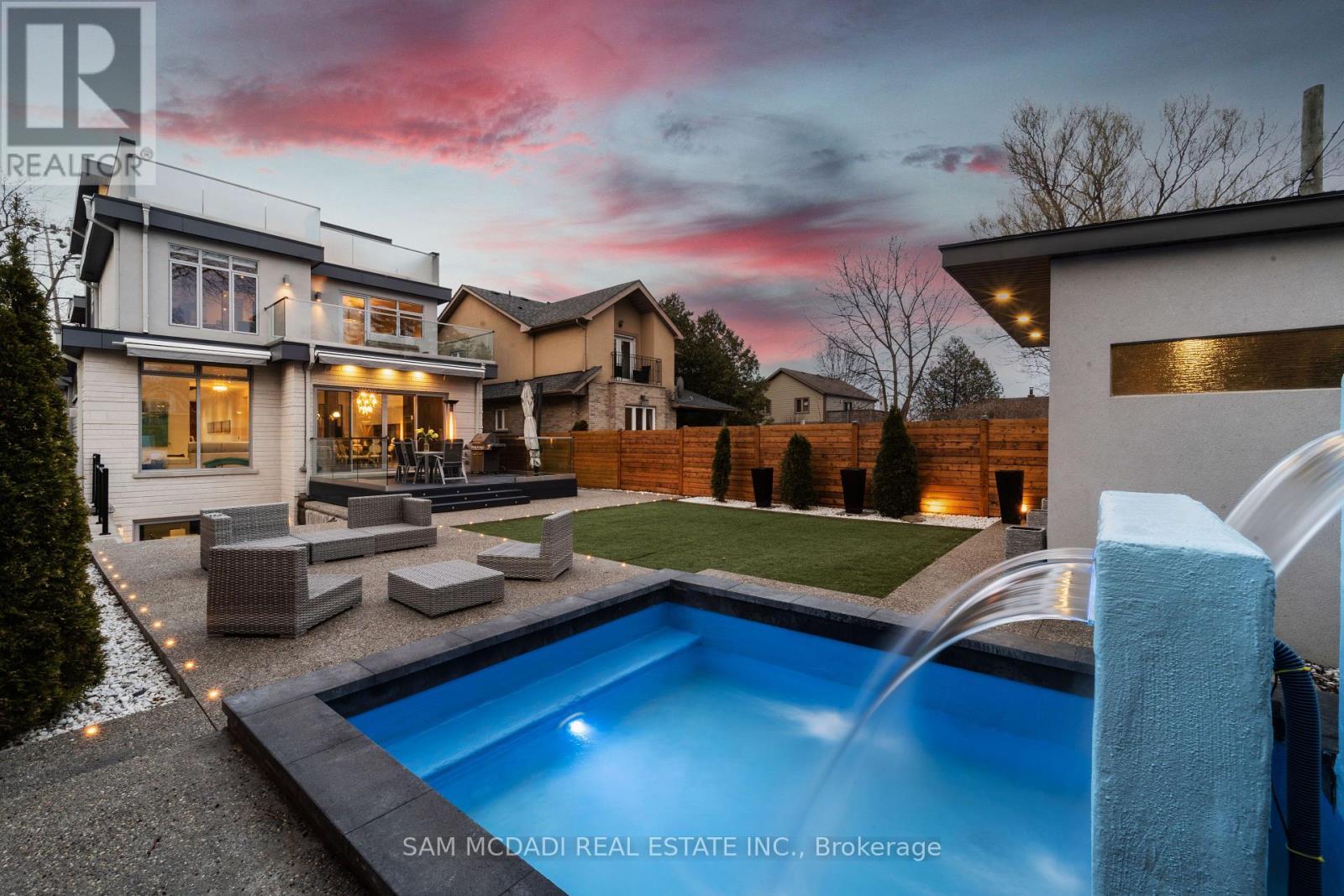 852 Goodwin Road, Mississauga, ON - Outdoor With Deck Patio Veranda