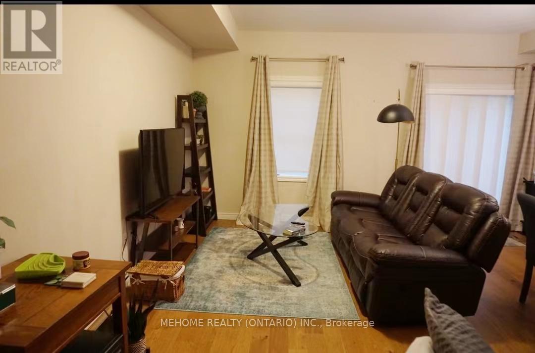 133 St. Leger Street, Kitchener, ON - Indoor