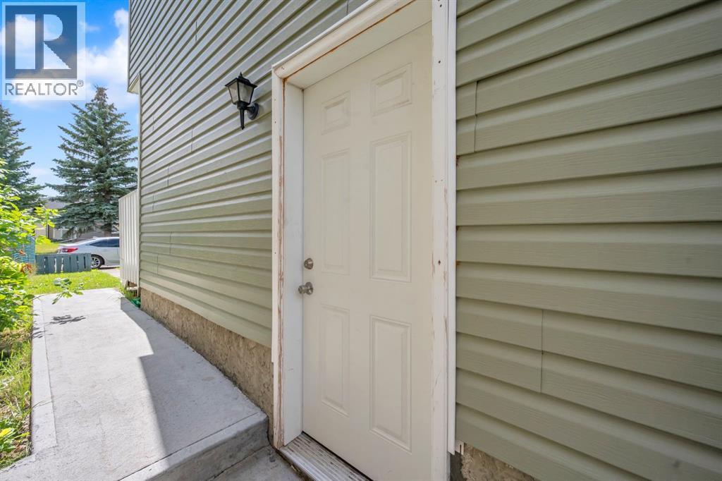 6022 Martingrove Road Ne, Calgary, AB - Outdoor With Exterior