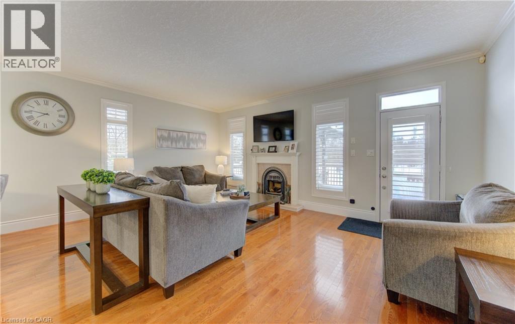 200 Dearborn Boulevard, Waterloo, ON - Indoor Photo Showing Living Room With Fireplace