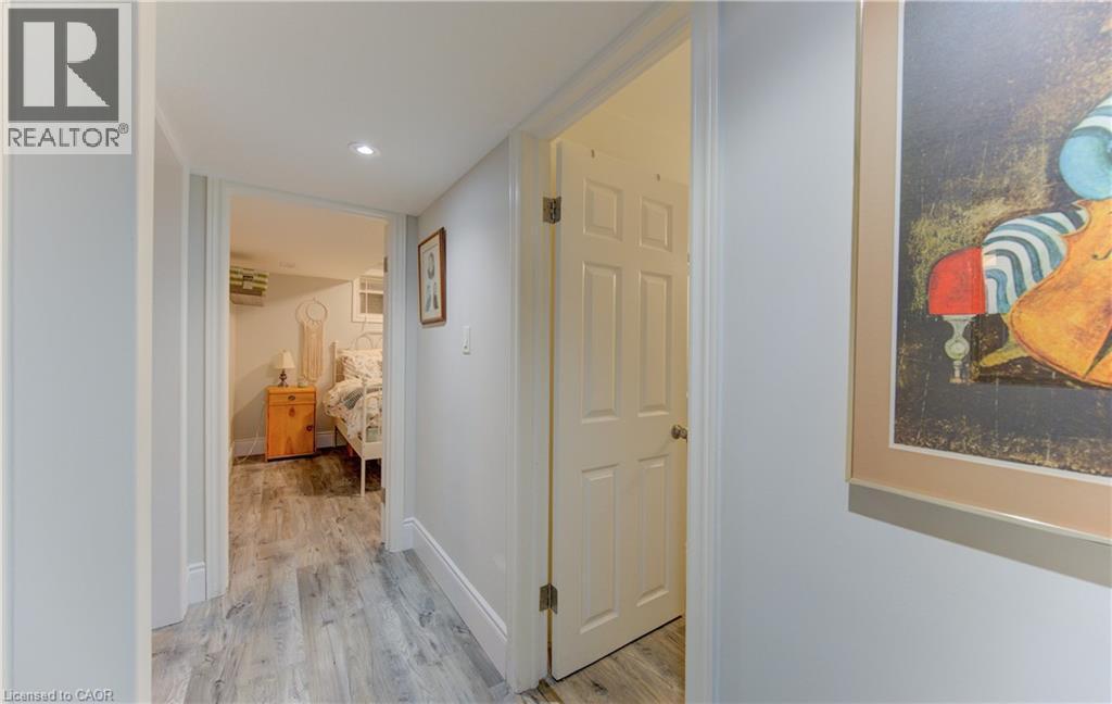 200 Dearborn Boulevard, Waterloo, ON - Indoor Photo Showing Other Room