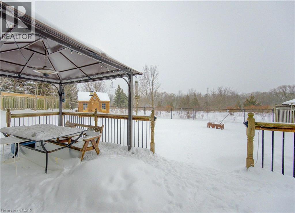 200 Dearborn Boulevard, Waterloo, ON - Outdoor With Deck Patio Veranda