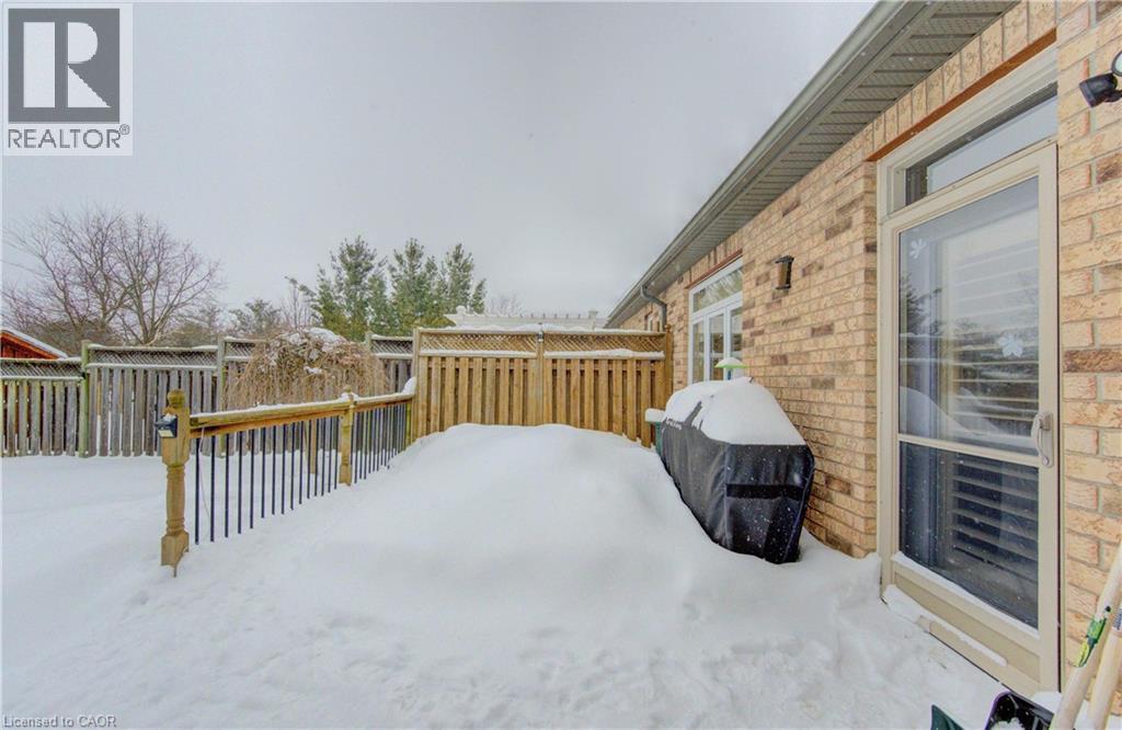 200 Dearborn Boulevard, Waterloo, ON - Outdoor With Exterior