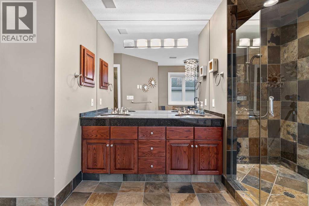 14 Christie Estate Terrace Sw, Calgary, AB - Indoor Photo Showing Bathroom