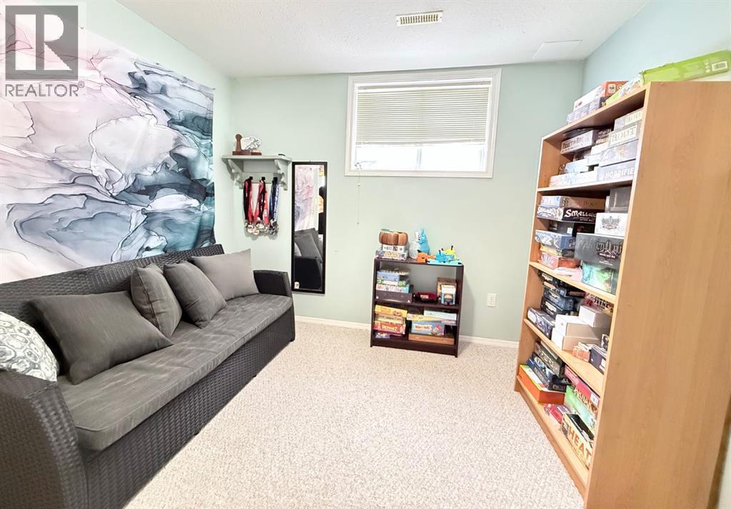 4006 65 Avenue, Lloydminster, AB - Indoor