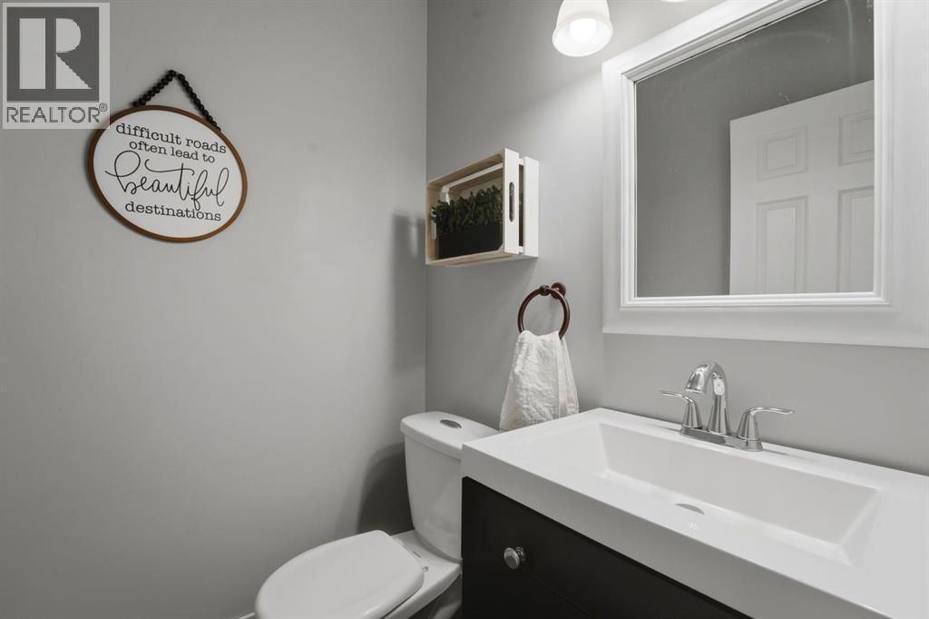 Main Floor 2pc Bathroom - 83 Kirton Close, Red Deer, AB - Indoor Photo Showing Bathroom