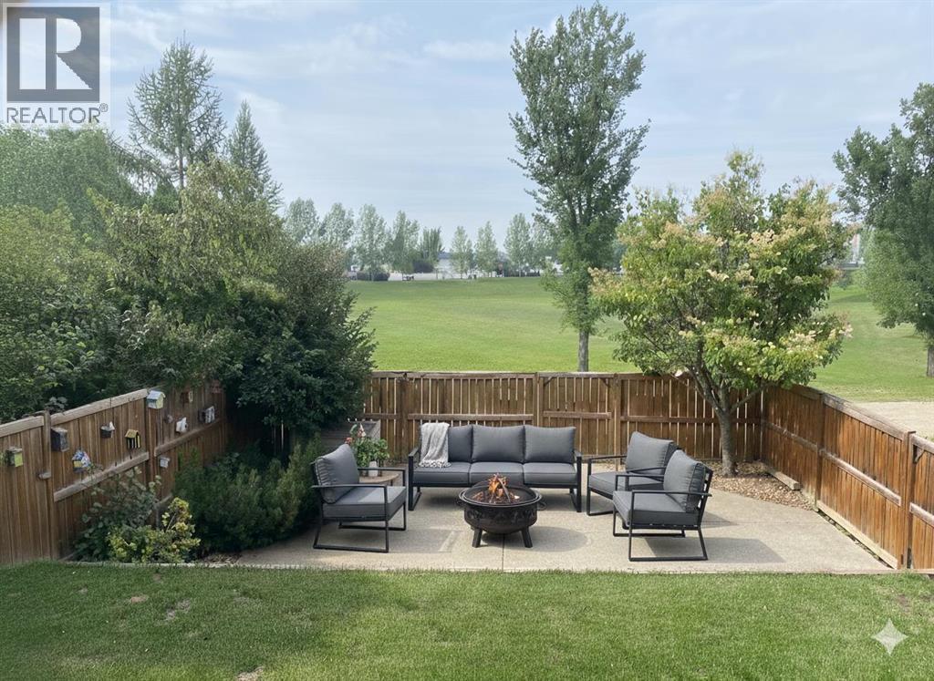 83 Kirton Close, Red Deer, AB - Outdoor