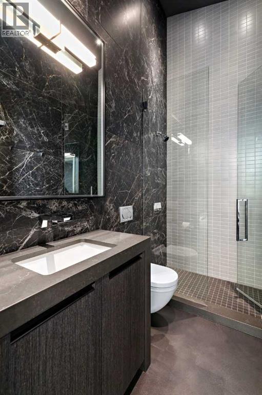 25 Posthill Drive Sw, Calgary, AB - Indoor Photo Showing Bathroom