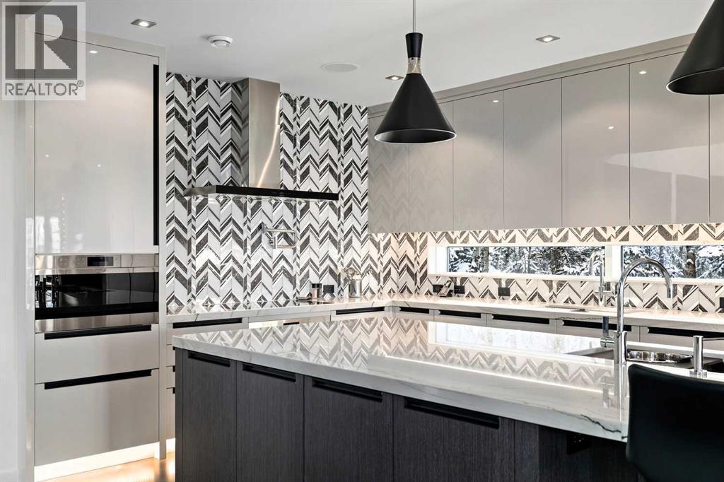 25 Posthill Drive Sw, Calgary, AB - Indoor Photo Showing Kitchen With Upgraded Kitchen