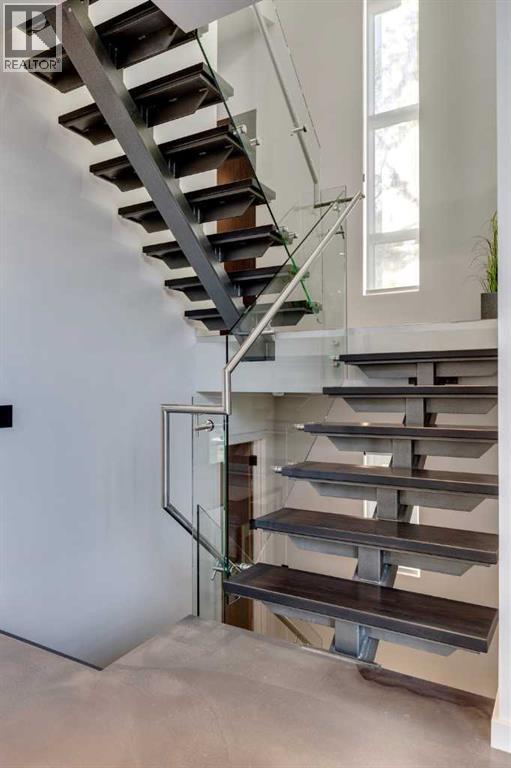 25 Posthill Drive Sw, Calgary, AB - Indoor Photo Showing Other Room