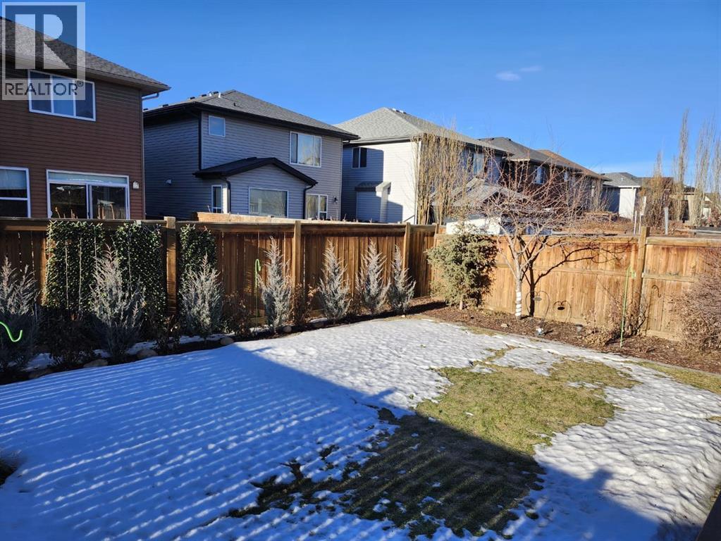 437 Auburn Bay Drive Se, Calgary, AB - Outdoor