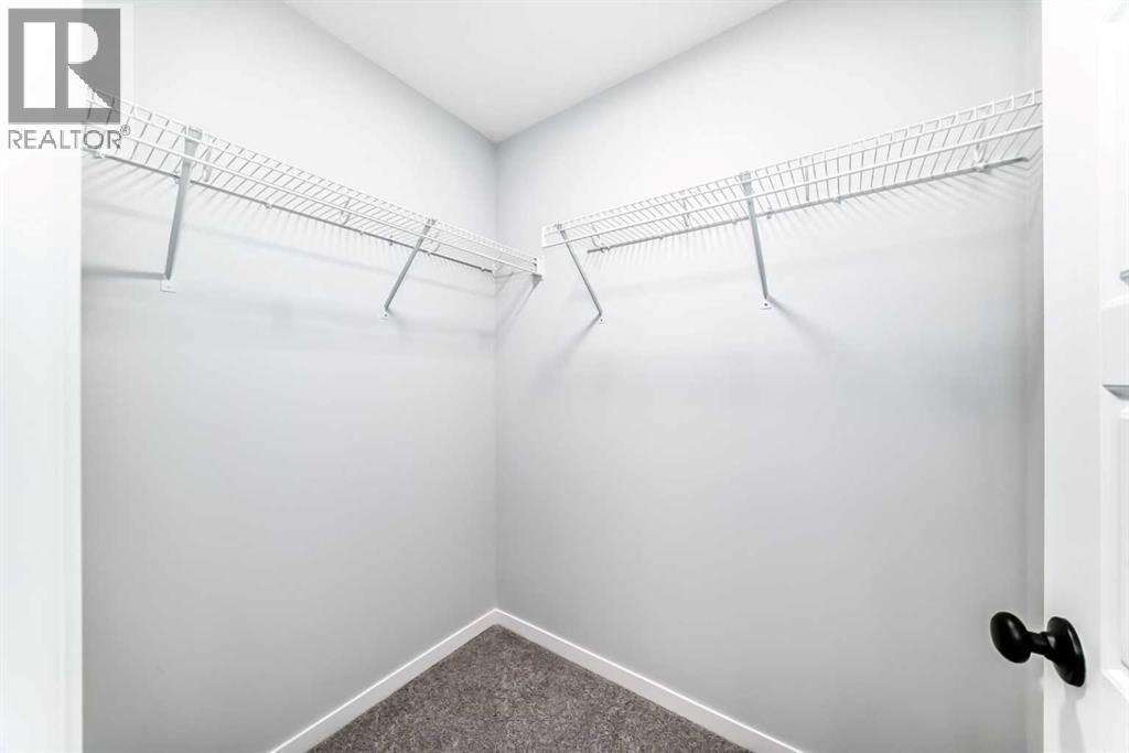 32 Creekview Common Sw, Calgary, AB - Indoor With Storage