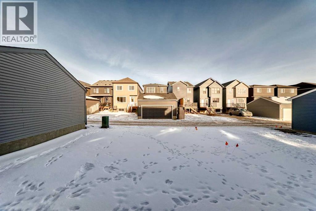 32 Creekview Common Sw, Calgary, AB - Outdoor