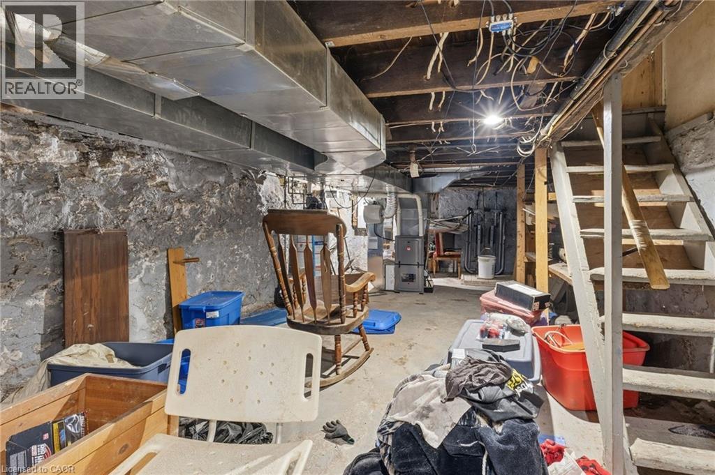 24 Fullerton Avenue, Hamilton, ON - Indoor Photo Showing Basement