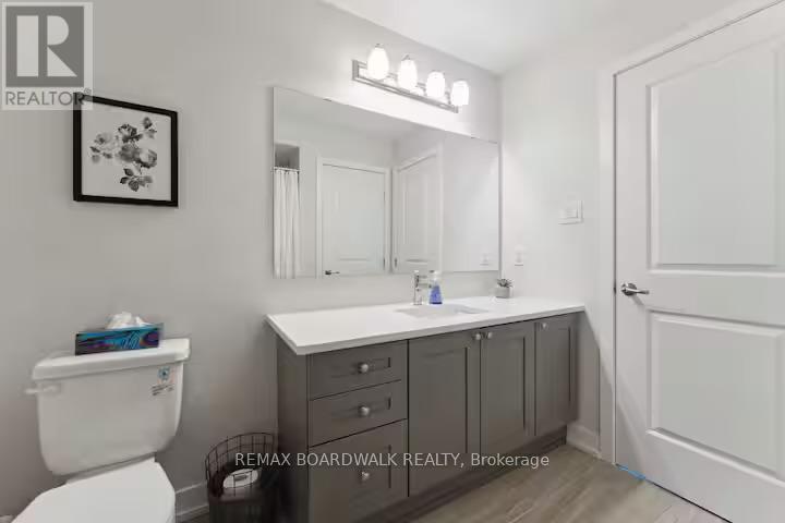 209 Anyolite Private, Ottawa, ON - Indoor Photo Showing Bathroom