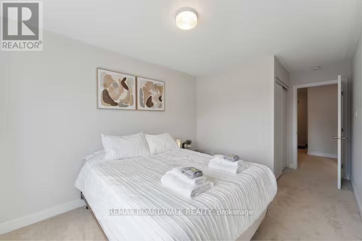 209 Anyolite Private, Ottawa, ON - Indoor Photo Showing Bedroom