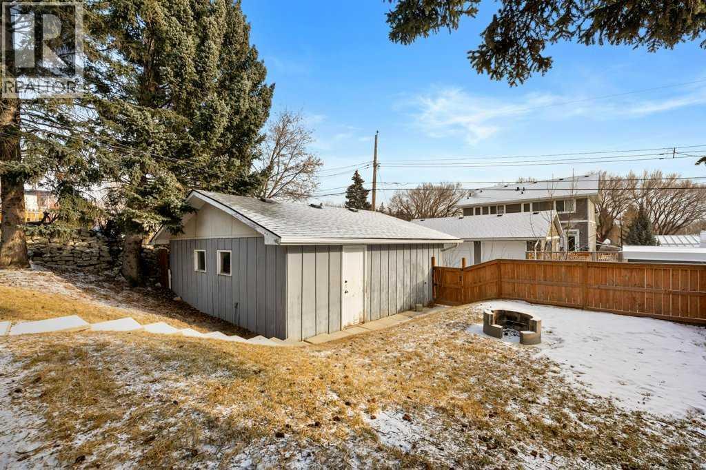 2719 Chalice Road Nw, Calgary, AB - Outdoor