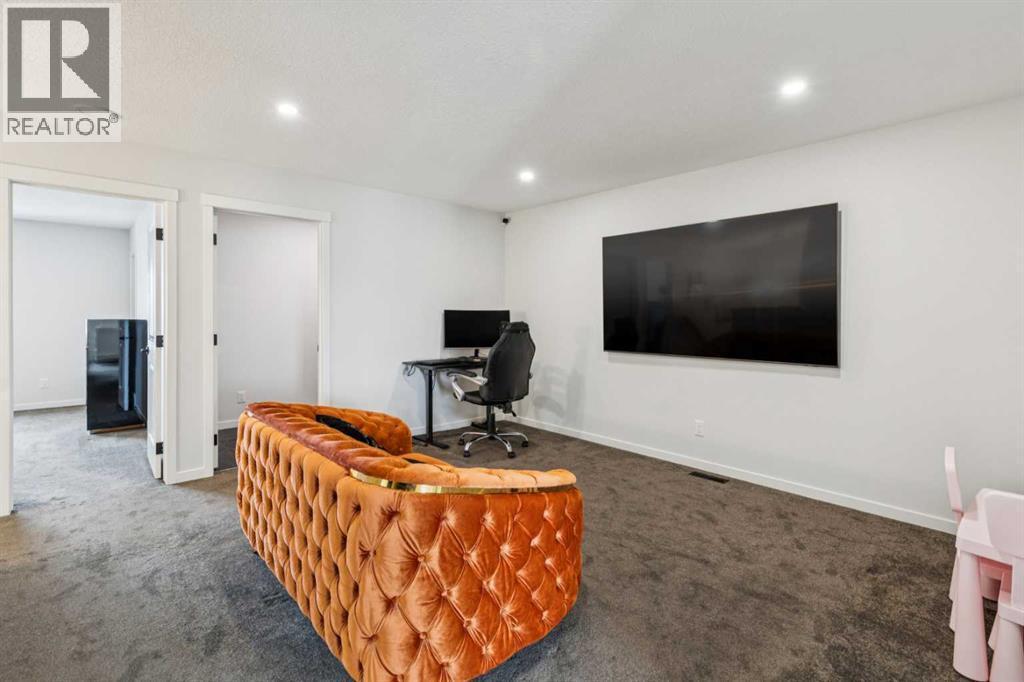 86 Creekside Way Sw, Calgary, AB - Indoor