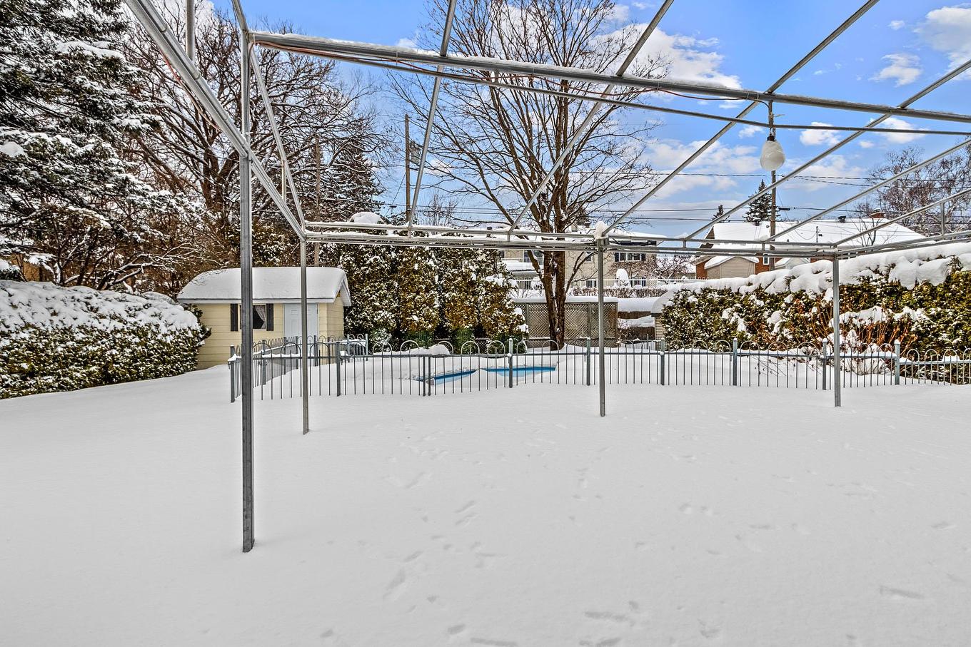 Exterior - 8230 Rue De Colombelles, Québec (Charlesbourg), QC - Outdoor