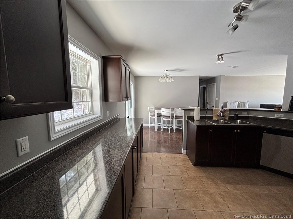 4506 Hwy 102, Upper Kingsclear, NB