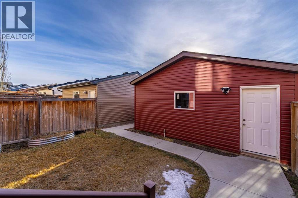 17 Evansridge Circle Nw, Calgary, AB - Outdoor With Exterior