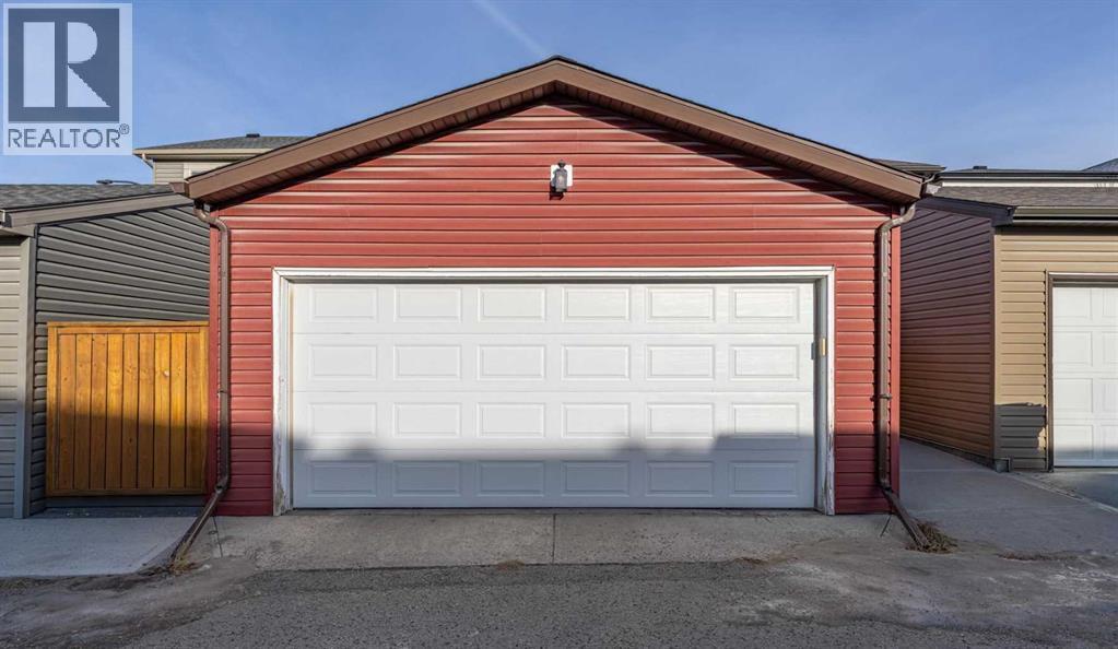 17 Evansridge Circle Nw, Calgary, AB - Outdoor With Exterior