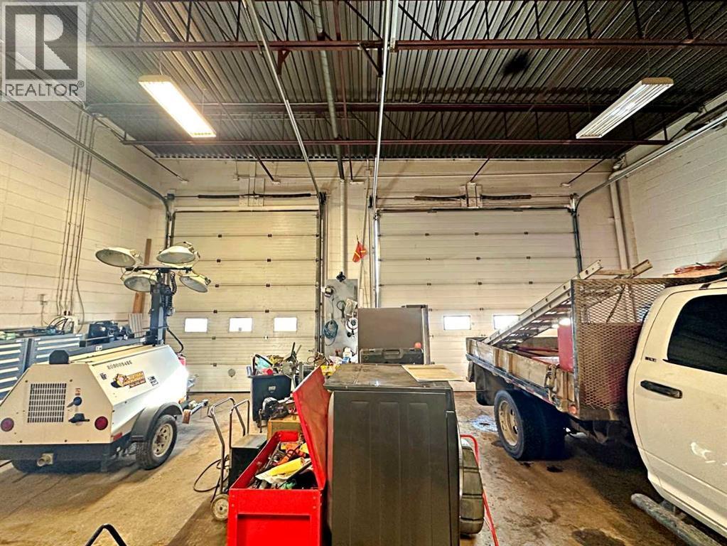 145 Macdonald Crescent, Fort Mcmurray, AB