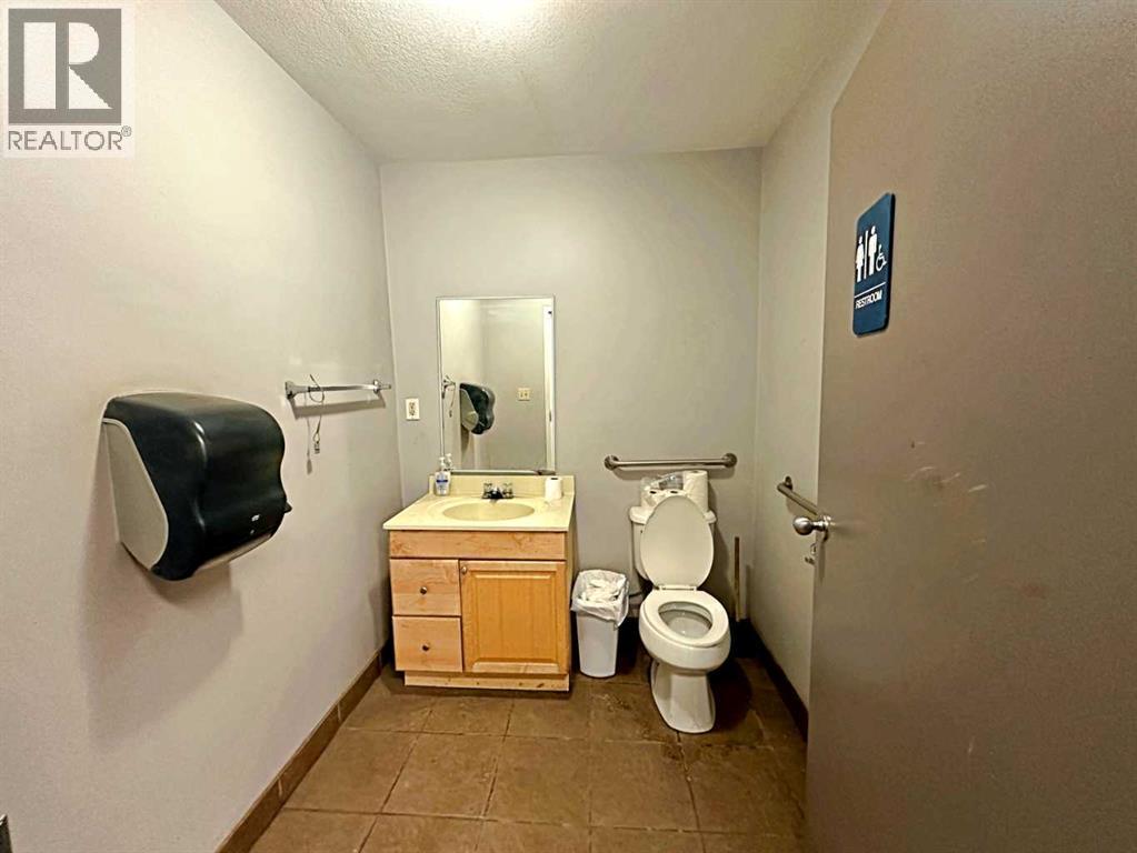 145 Macdonald Crescent, Fort Mcmurray, AB