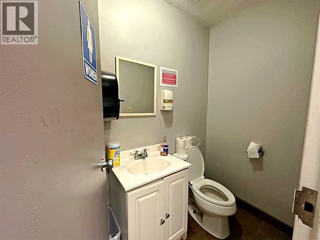 145 Macdonald Crescent, Fort Mcmurray, AB