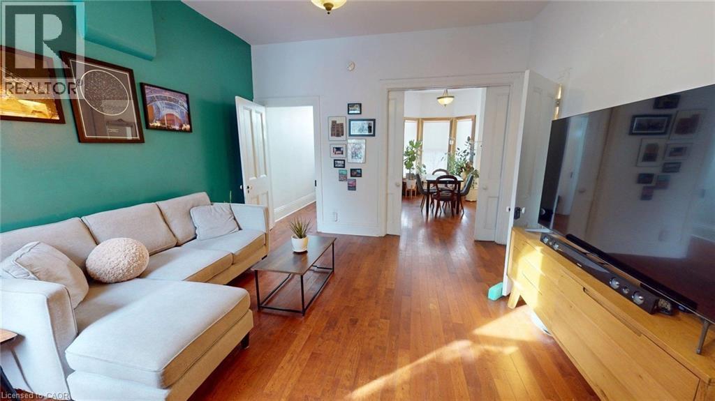 132 Ferguson Avenue N, Hamilton, ON - Indoor