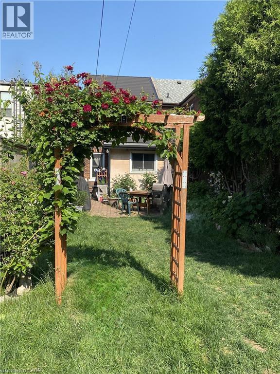 132 Ferguson Avenue N, Hamilton, ON - Outdoor