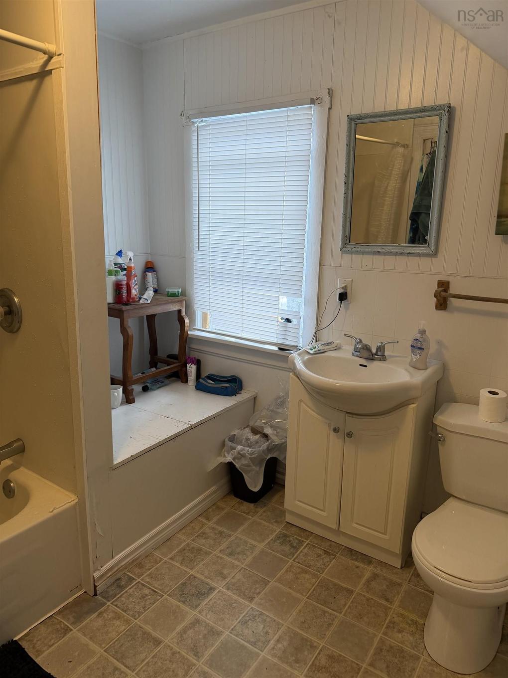 103 College Street, Antigonish, NS