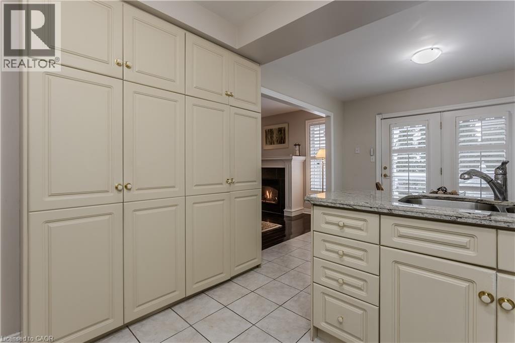 1146 Augustus Drive, Burlington, ON - Indoor