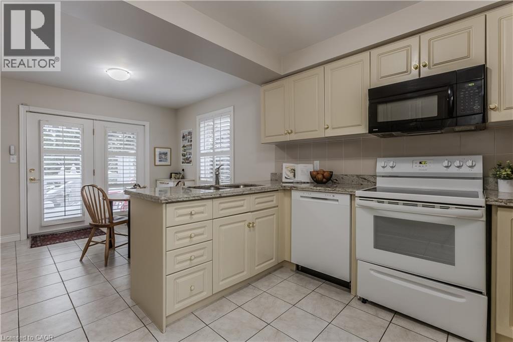 1146 Augustus Drive, Burlington, ON - Indoor Photo Showing Kitchen