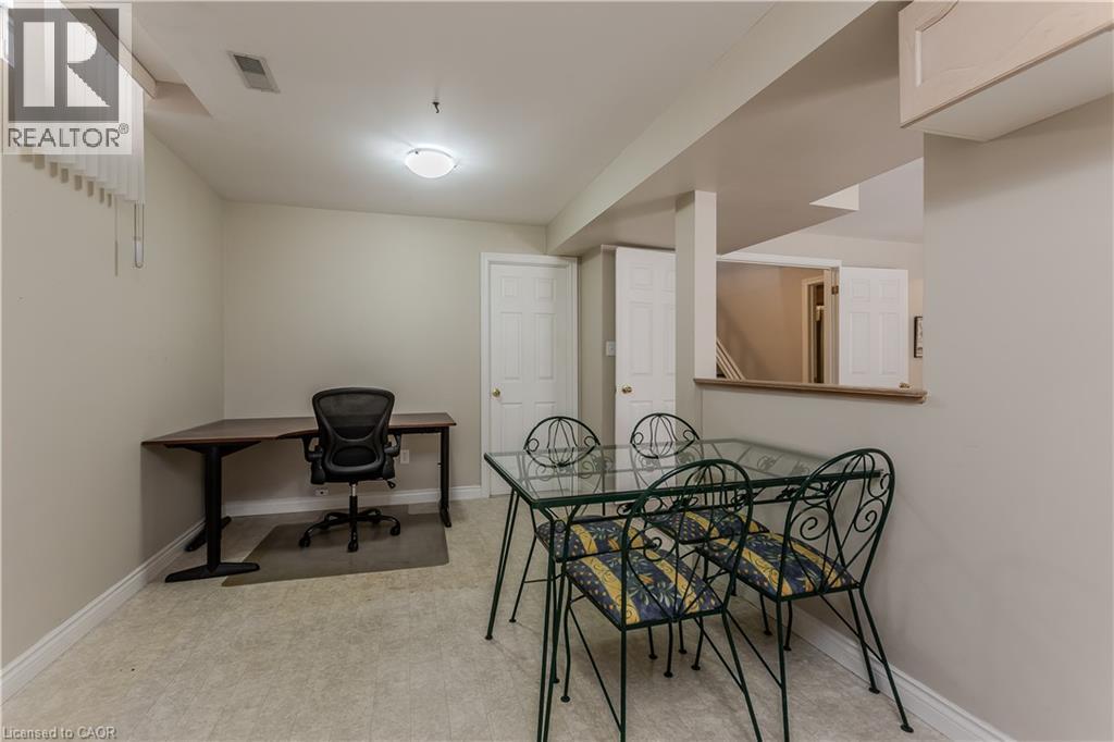 1146 Augustus Drive, Burlington, ON - Indoor