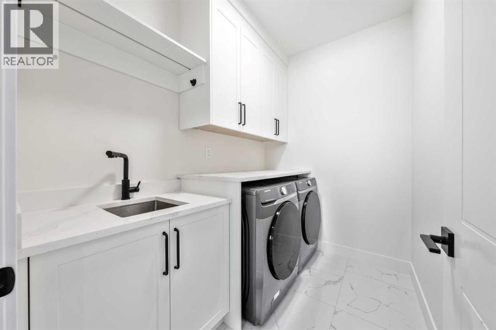 1417 42 Street Sw, Calgary, AB - Indoor Photo Showing Laundry Room