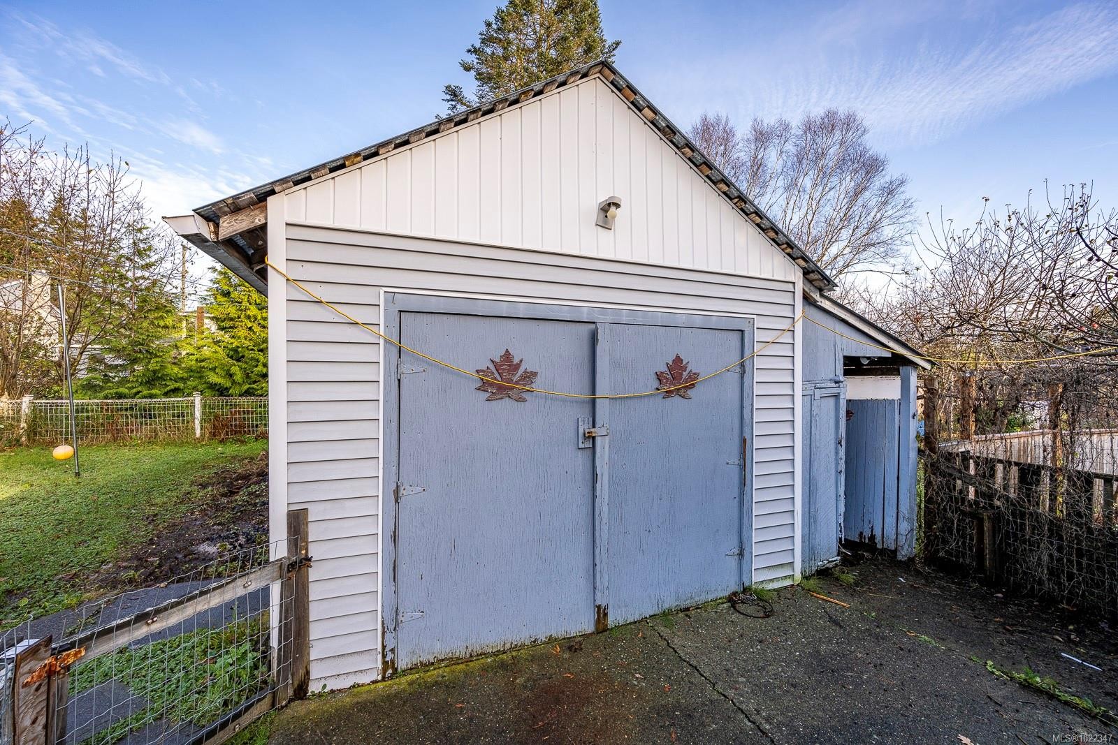 2114 Mckenzie Ave, Comox, BC