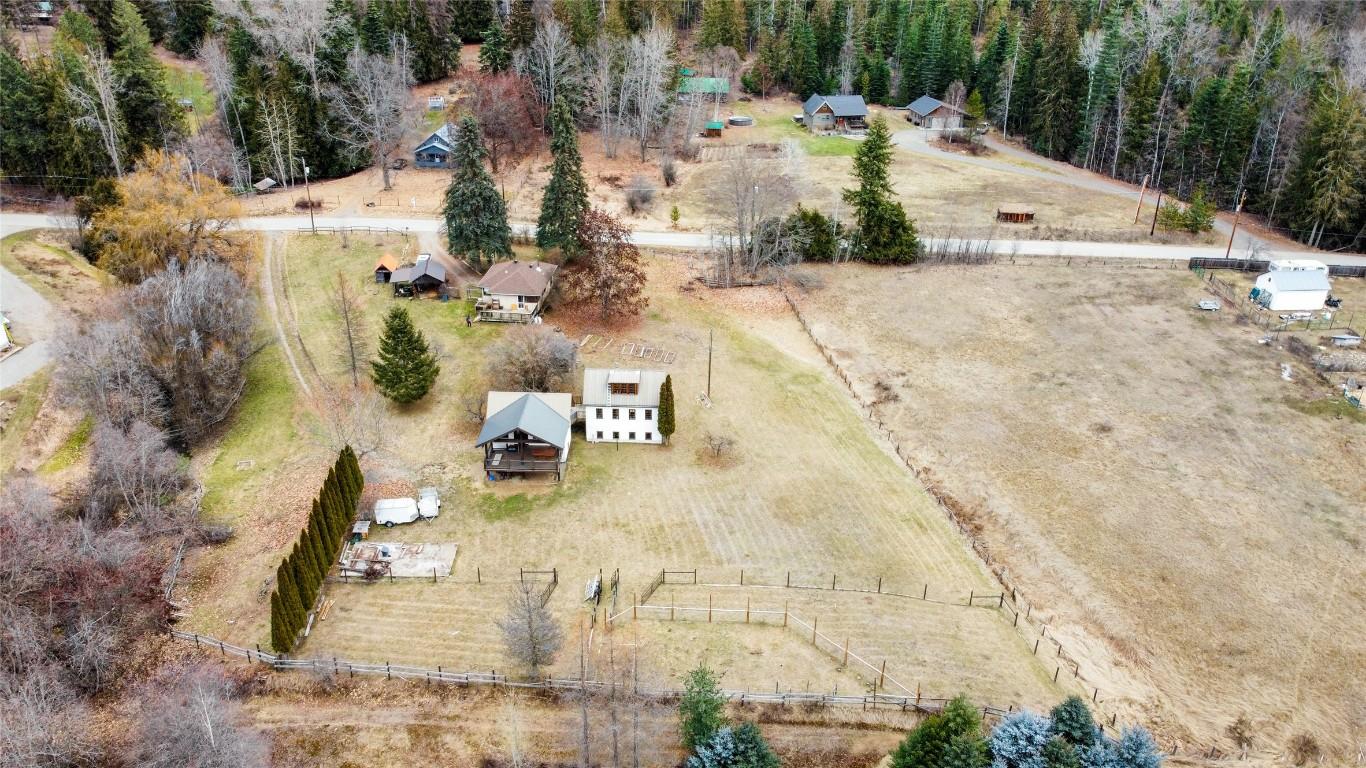 4581 Samuelson Road, Canyon, BC - Outdoor With View