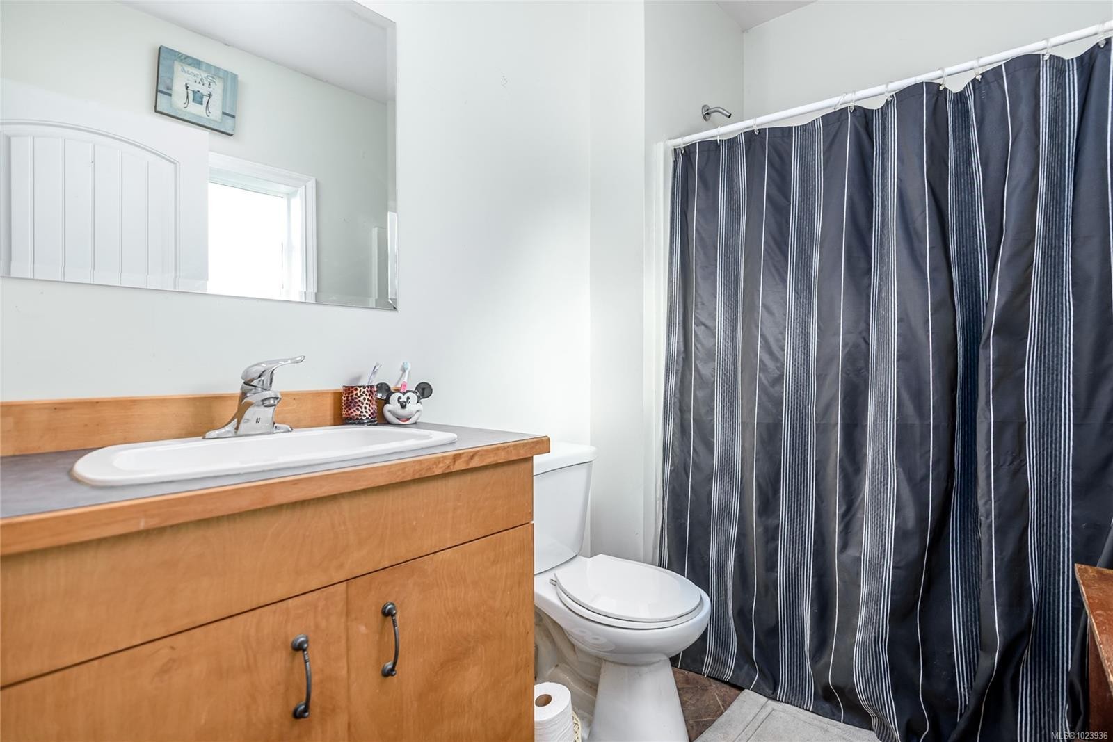 18-3216 Back Rd, Comox, BC