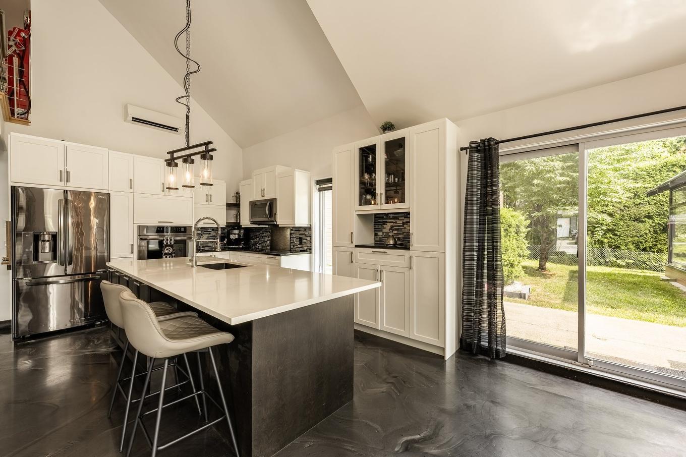 Kitchen - 470 Rue Arthur-Priem, Saint-Roch-De-Richelieu, QC - Indoor Photo Showing Kitchen